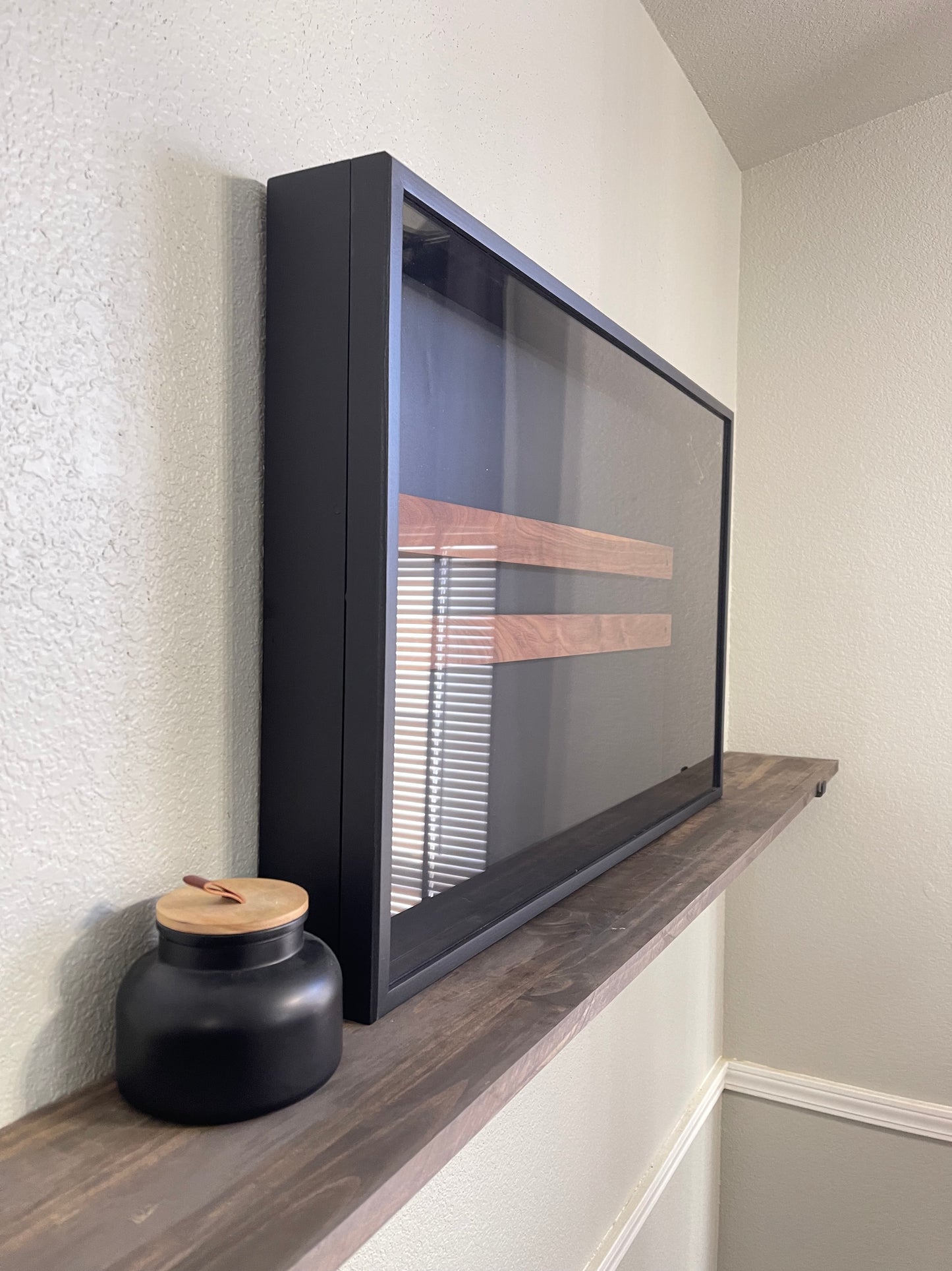 20x30x2” Knife Display Case | Matte Black | Double Magnetic Strips | Magnetic Closure | Free Shipping