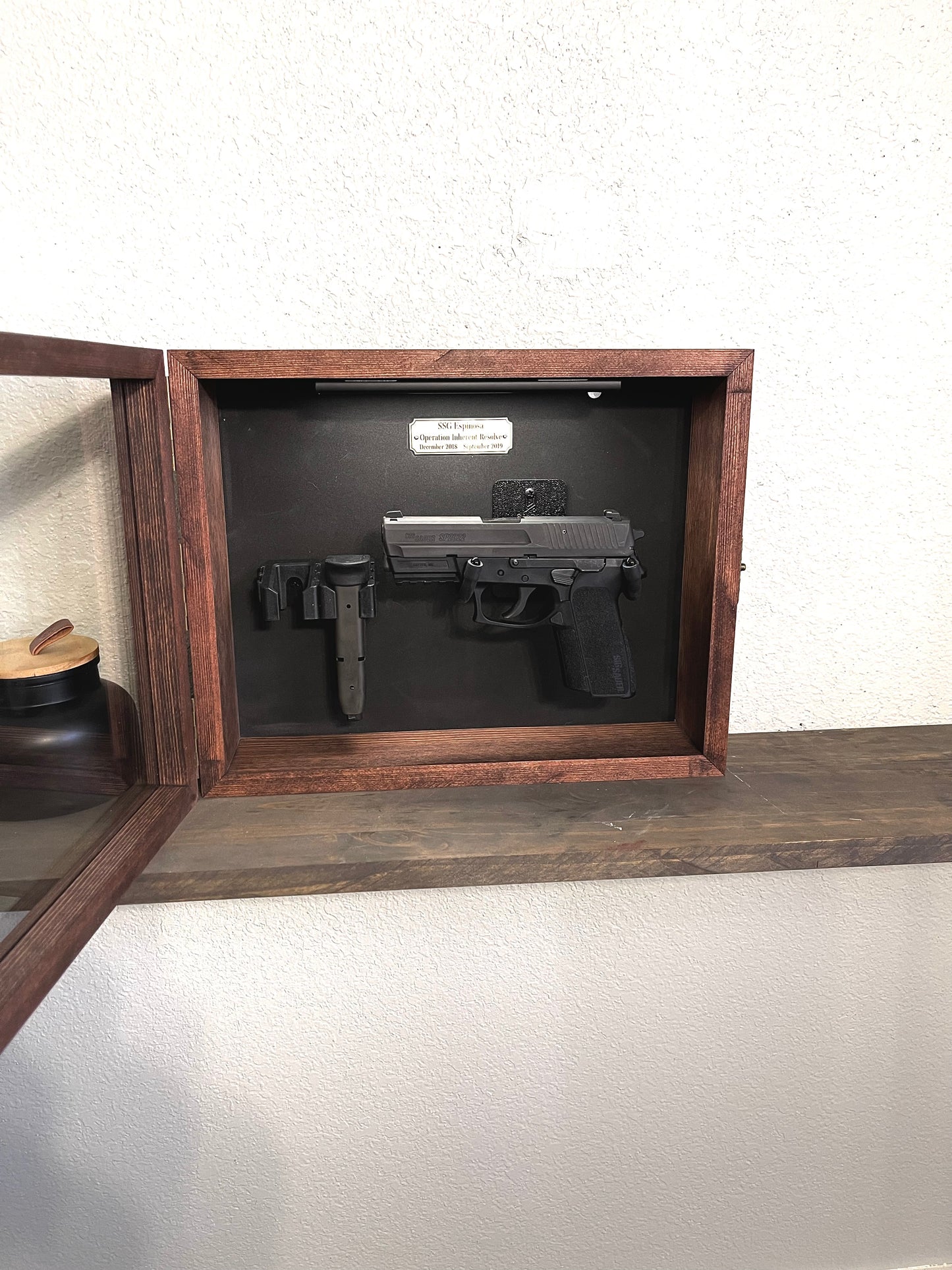11x14x4” Pistol Case Display | Red Mahogany