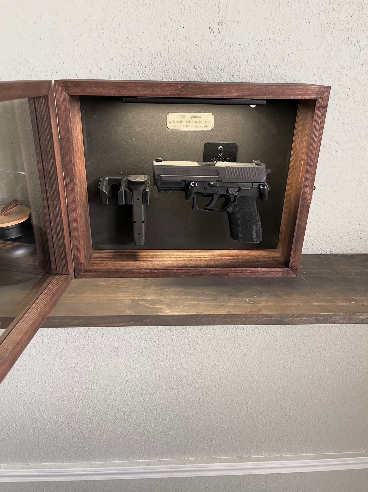 11x14x4” Pistol Case Display | Red Mahogany